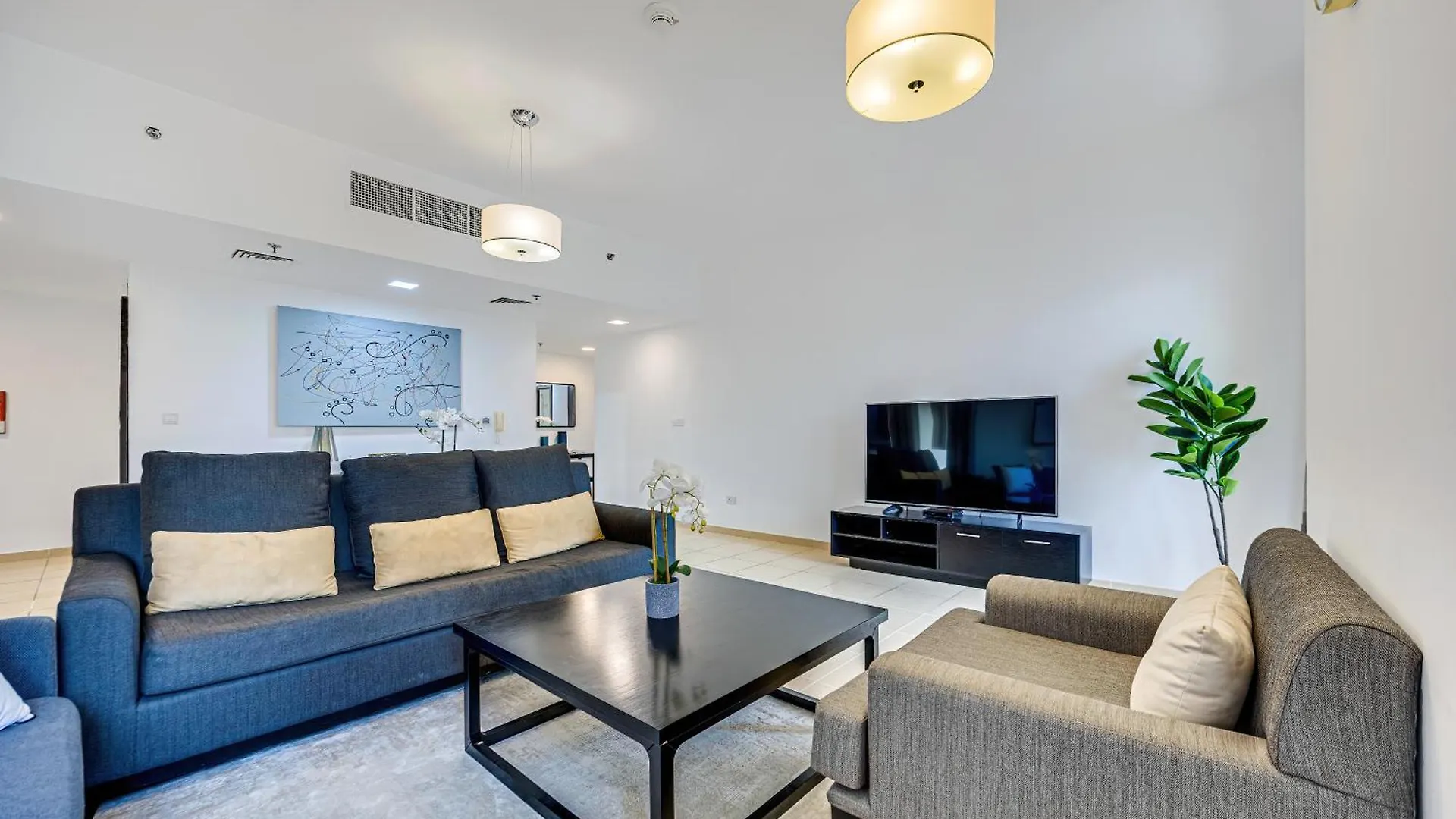Comfy Family Apartment In Shams Jbr Dubai United Arab Emirates