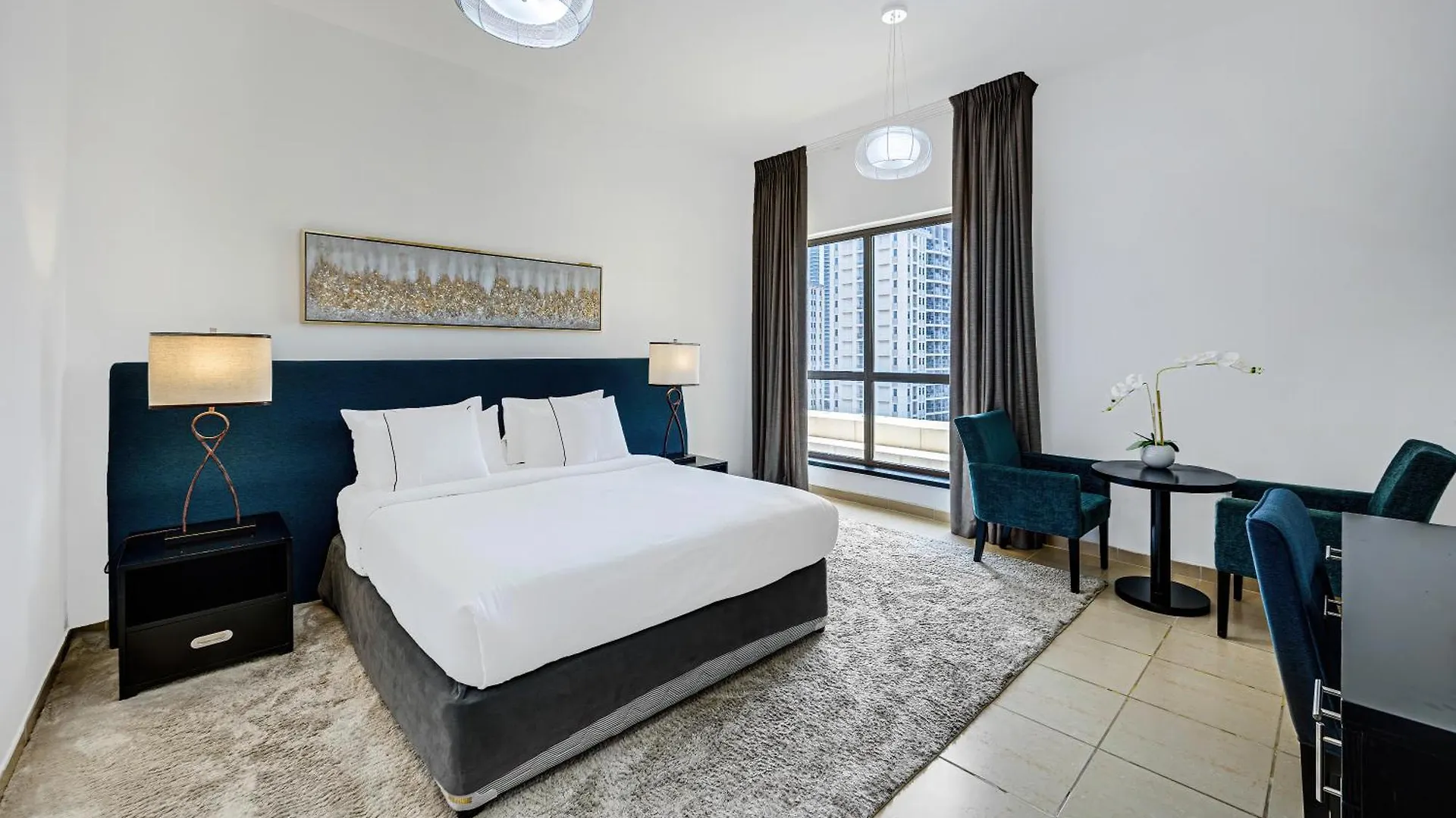 Comfy Family Apartment In Shams Jbr Dubai